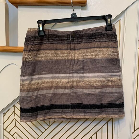 Old Navy Womens Striped Skirt - Picture 1 of 4
